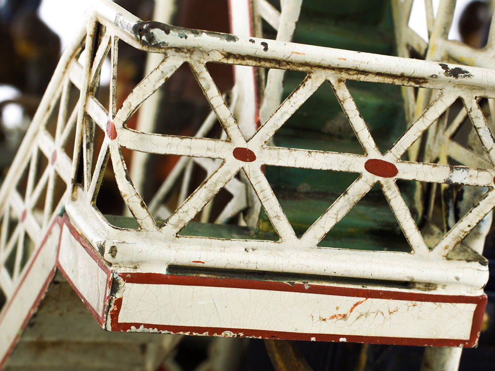 Toy carousel